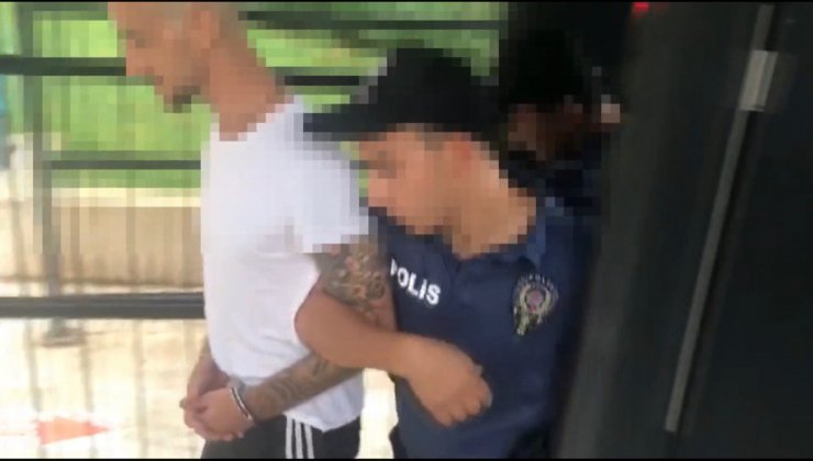 2 kişiyi bıçaklayan şüpheli yakalandı