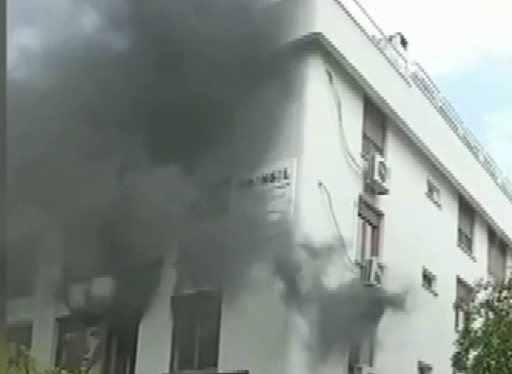 Güzellik merkezinde yangın