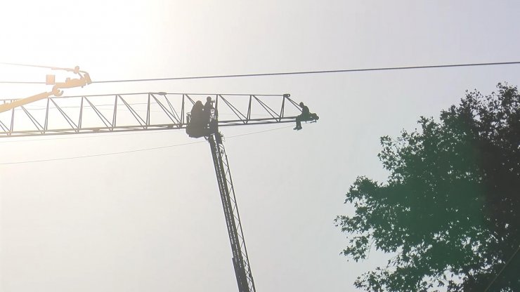 İntihar girişimi tramvay seferlerini durdurdu