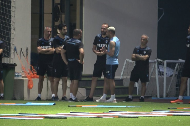 Trabzonspor’da Bruno Peres idmana geldi