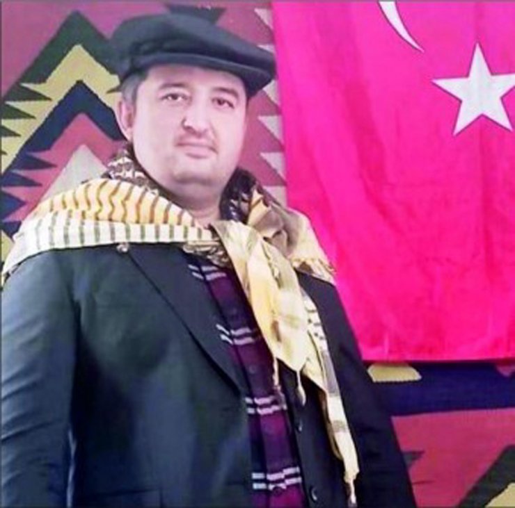 2 ay önce evlendiği eşini bıçakla öldürdü