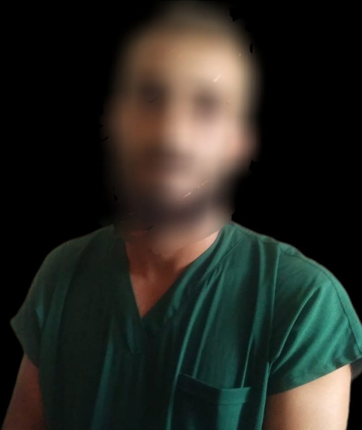 Acil serviste önlüklü, stetoskoplu sahte doktor yakalandı