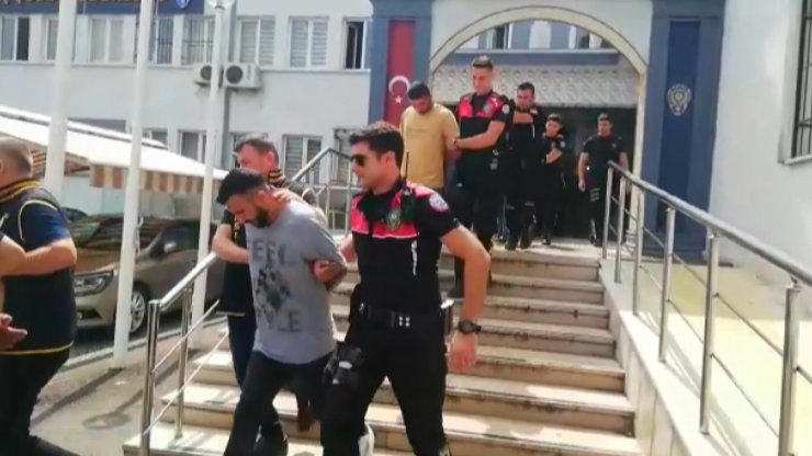 3 kişiyi kaçırıp 15 milyon TL isteyen şüpheliler operasyonla yakalandı