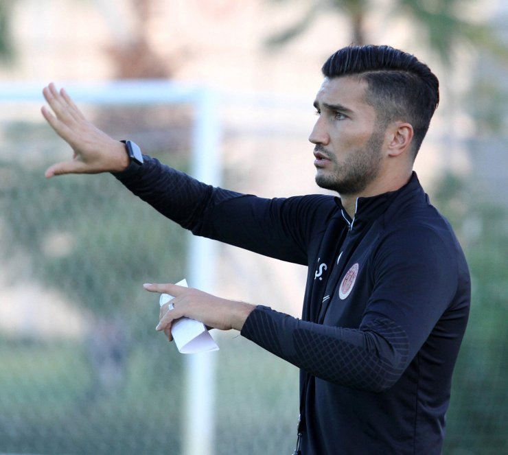 Antalyaspor'da Ömer Toprak ve Ndao, Kasımpaşa maçında yok