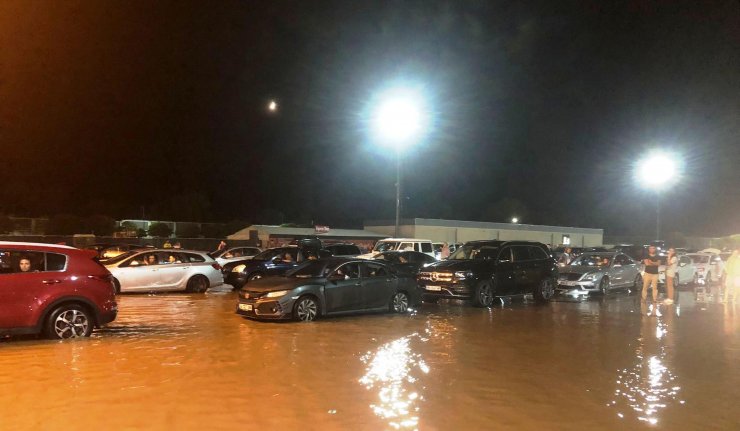 Edirne'de sağanak etkili oldu