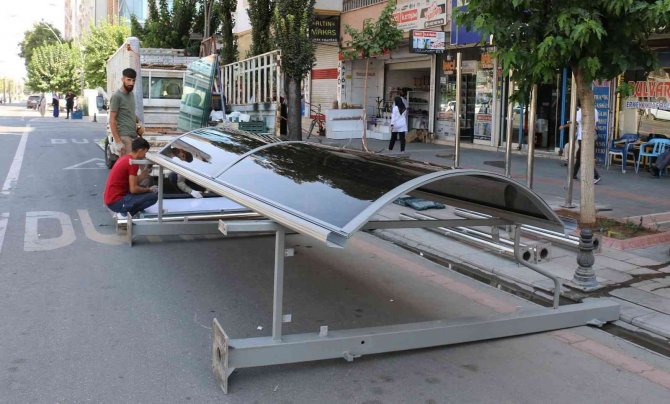 Hava koşullarına uygun durak yapılıyor