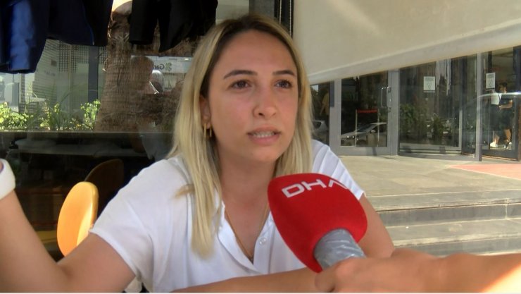 Minibüs şoförlerinin yol verme kavgası kamerada