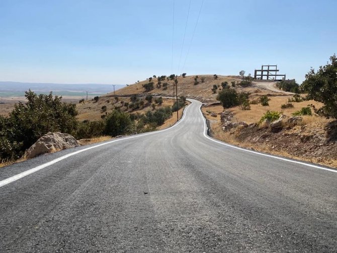 Silopi’de terör olaylarından zarar gören yol 26 sonra onarıldı