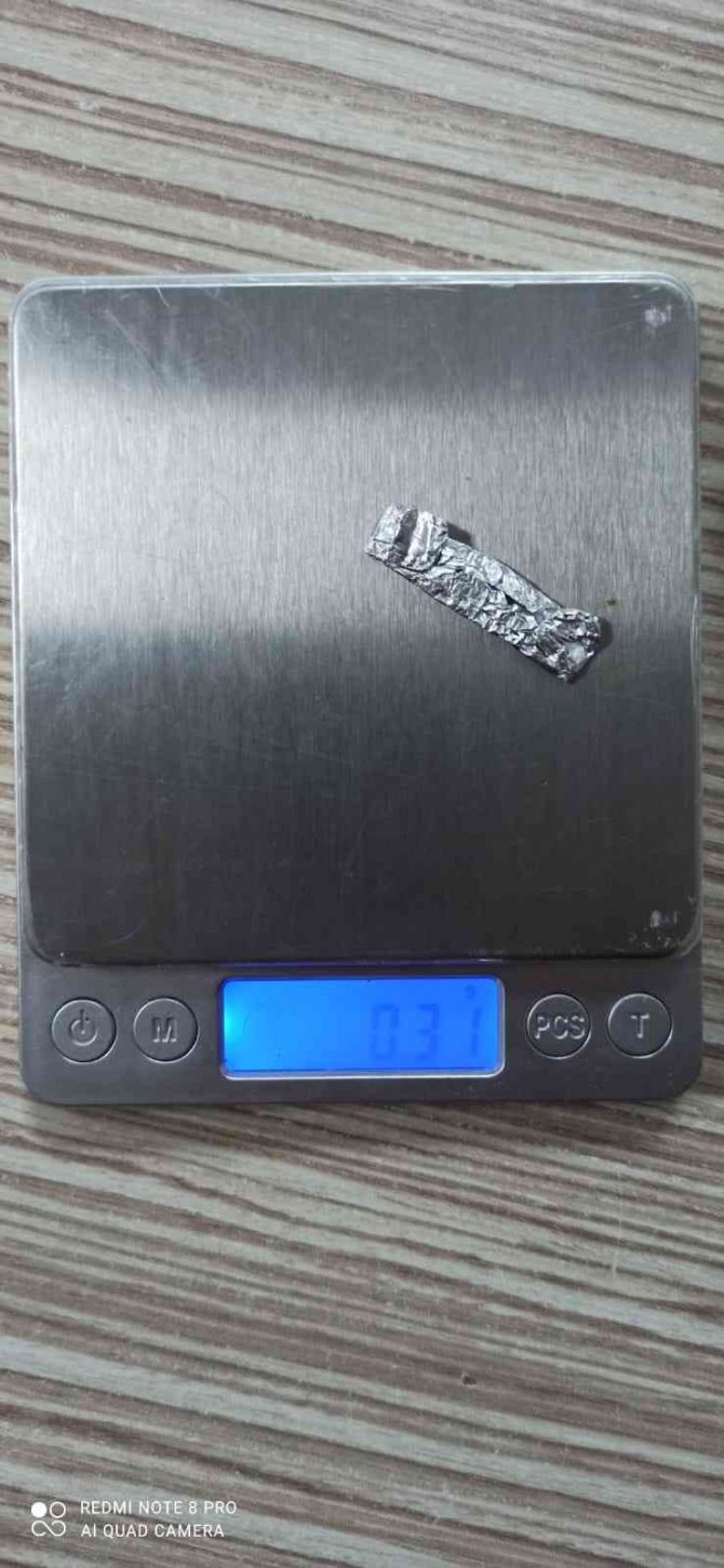 Uyuşturucuyu ayağının altına sakladı, Güven Timleri’nden kaçamadı