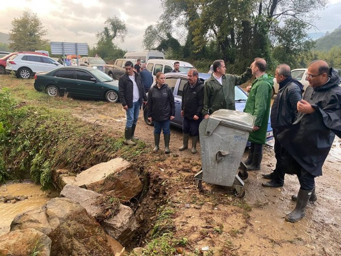 Bartın’da 80 ev, iş yeri ve depoda su baskını yaşandı