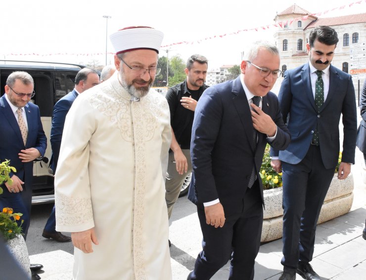 Diyanet İşleri Başkanı Erbaş Sivas'ta