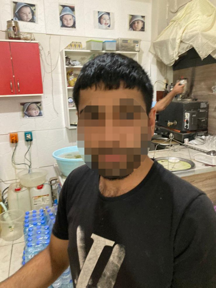 Garip diye yanına aldı, dükkanı bu hale getirdi