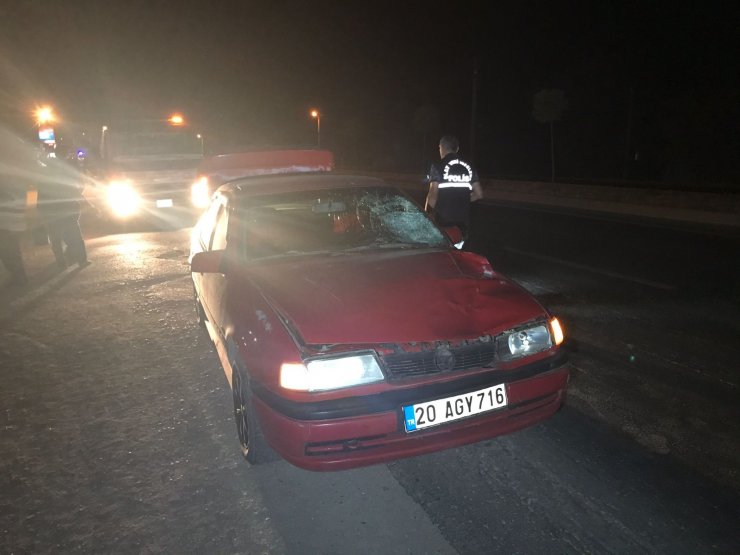 Konya'da yolun karşısına geçmek isterken canından oldu