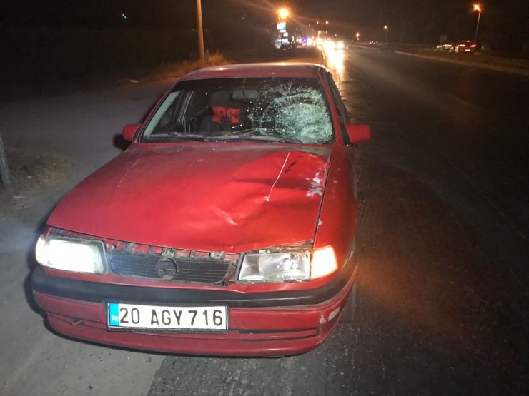 Konya'da yolun karşısına geçmek isterken canından oldu