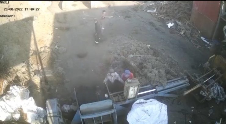 Tel sarma makinesine kapılan işçinin öldüğü anların görüntüleri ortaya çıktı