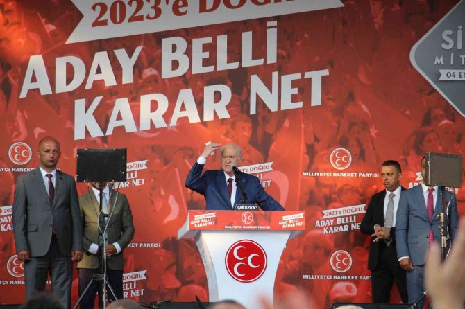 Bahçeli, ilk mitinginde konuştu: Çürük şarkıcılara, kiralık kalemlere tavizimiz yok!