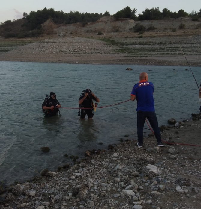 Balık tutmak için gittiği baraj gölünde boğuldu
