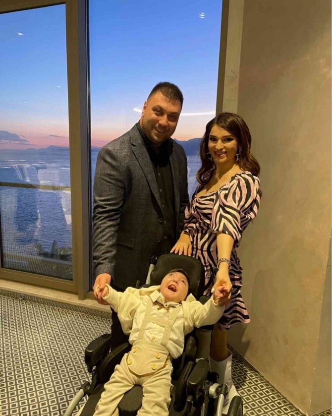 Bir yaşını doldurmadan 3 ay ömür biçilen Ata bebek 4,5 yaşında hayatını kaybetti