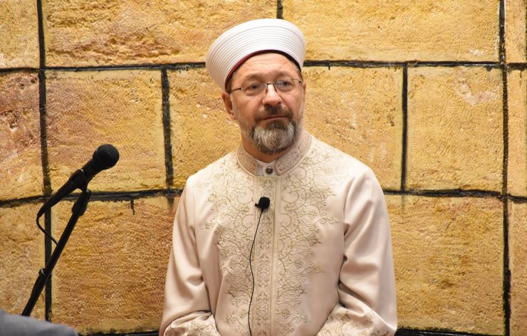 Erbaş: İbadetlerin sadece ruha değil, bedenimize de faydası var