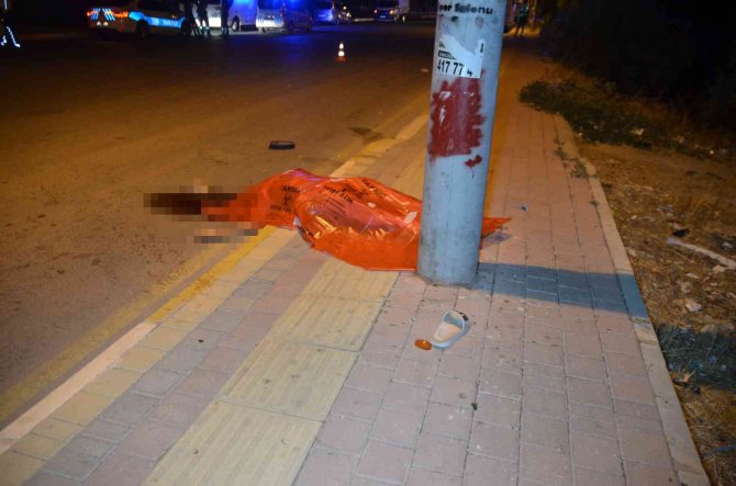 Genç sürücü kazada hayatını kaybetti