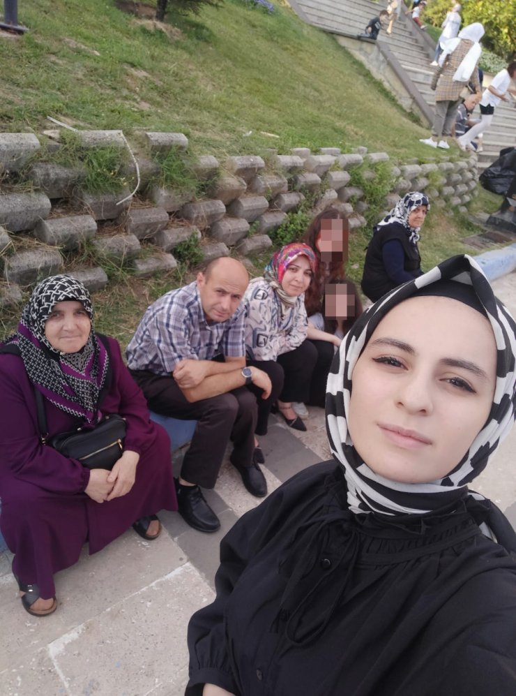 Kaybolan zeka geriliği olan kızını 'vasi kararı' hatırlatması ile arıyor