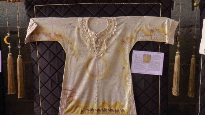 Sırrı çözülemeyen ‘tılsımlı gömlekler’ Kayseri’de sergilendi
