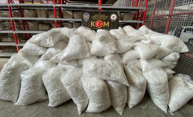 19 milyon makaron ele geçirildi