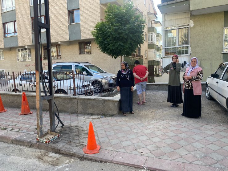 Sokakta çocuk cesedi bulundu