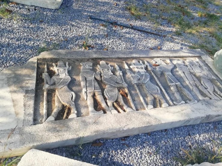 Çiftlik evinde 85 tarihi eser ele geçirildi, 1 gözaltı