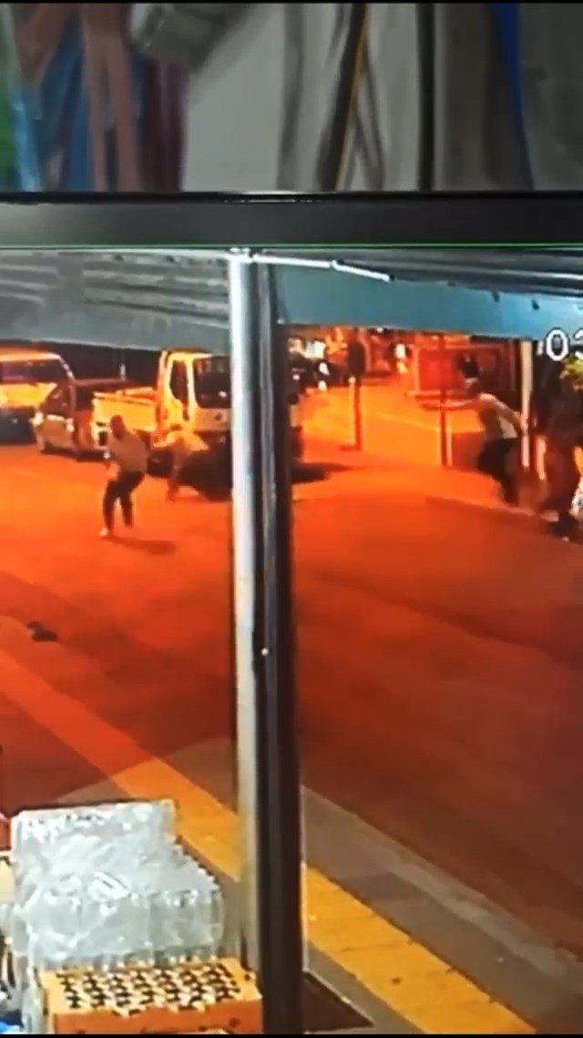 Kızını, oğluna isteyen adama sokak ortasında kurşun yağdırdı