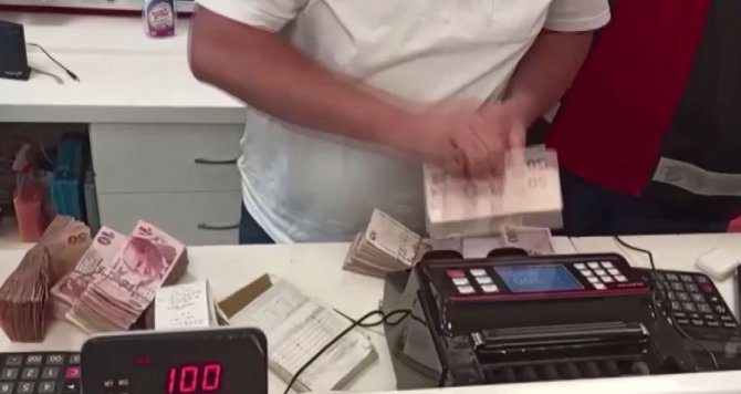 Pos tefecilerine operasyonu: 3 kişi tutuklandı