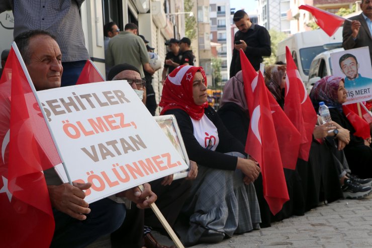 Evlat nöbetindeki anne: En çok istediğim şey, oğlumun asker elbisesi giymesiydi