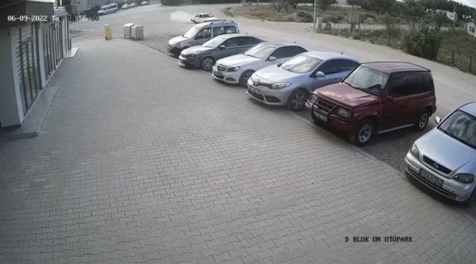 Kadın şoför kaza yapınca, direksiyona erkek şoför geçti