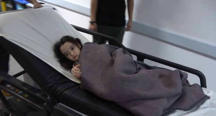 Yemin törenine giden aile kaza yaptı: 2'si çocuk, 6 yaralı