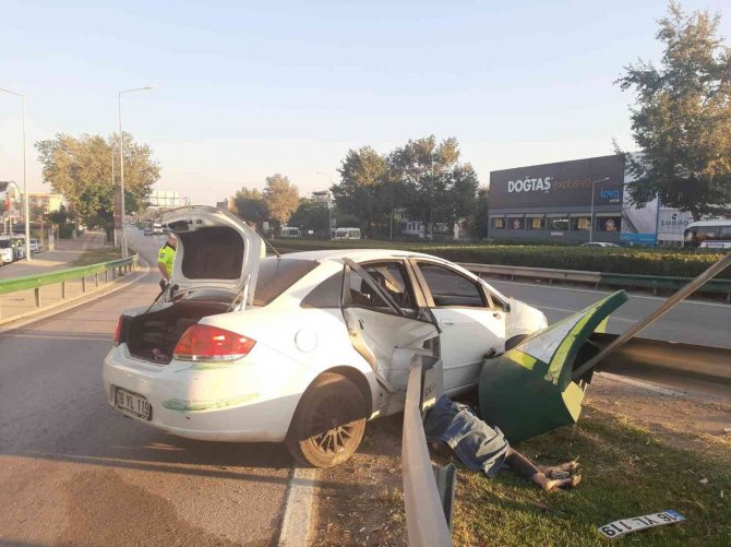 Bariyerlere ok gibi saplandı