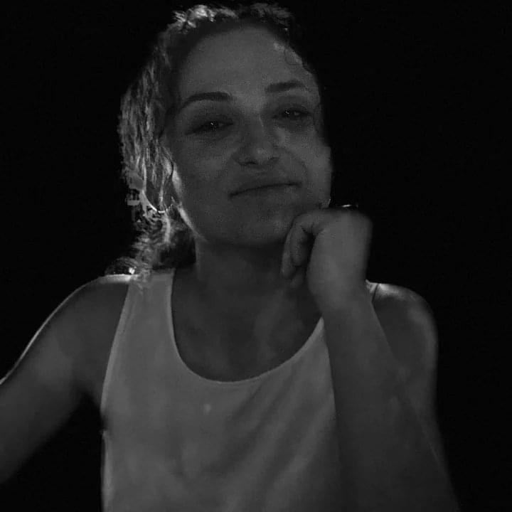 Cezaevinden çıkan eşinin öldürdüğü Arzu, toprağa verildi