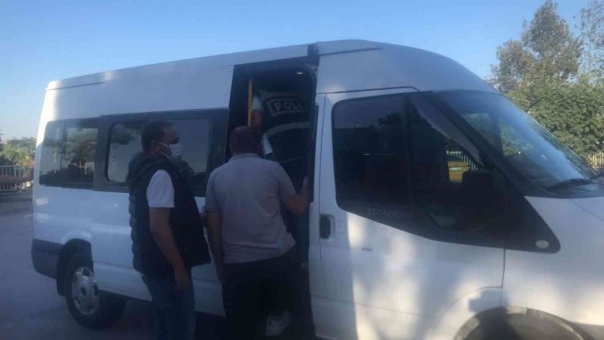 FETÖ bağlantılı biri kadın 5 kişi Yunanistan’a kaçamadan yakalandı