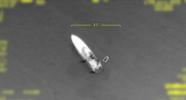 Yunanistan'ın göçmenleri Türk kara sularına ittiği anlar görüntülendi