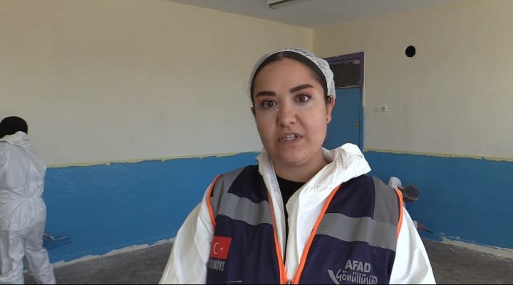 Aksaray'da AFAD gönüllüleri, köy okullarını eğitime hazırladı