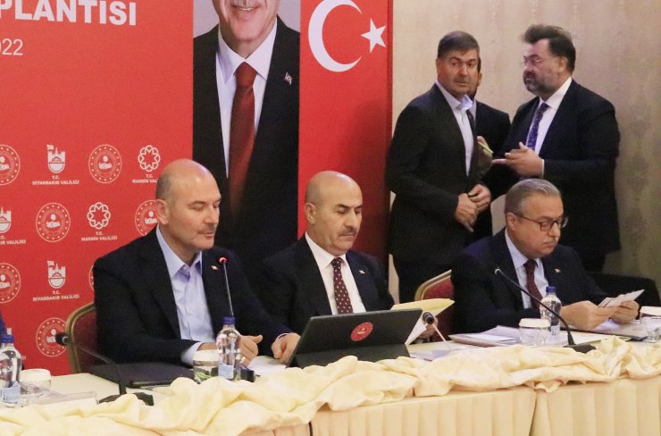 Bakan Soylu Mardin'de  'İl Güvenlik Toplantısı'na katıldı