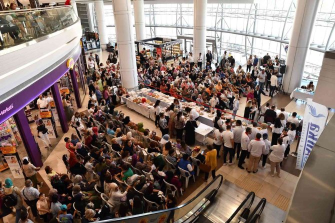 Eskişehir’de yöresel lezzetlerin keyifli rekabeti