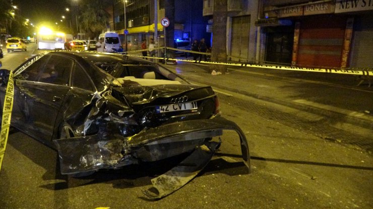 Taksinin çarptığı kağıt toplayıcısı öldü