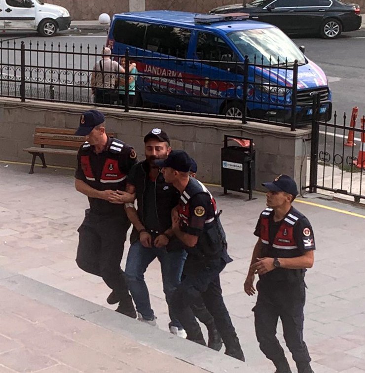 Ateş açtığı eşini yaralayan koca, 1 ay sonra yakalandı