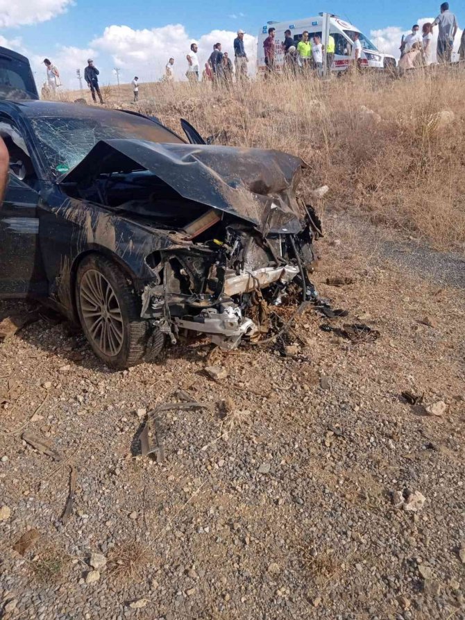 Feci kaza: 1 ölü, 5 yaralı