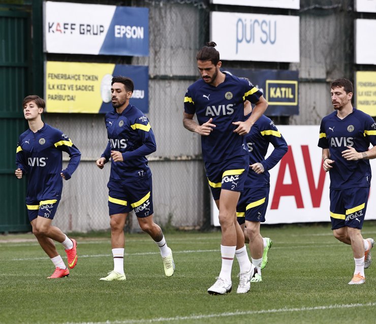 Fenerbahçe'de Rennes karşılaşmasının hazırlıkları sürüyor