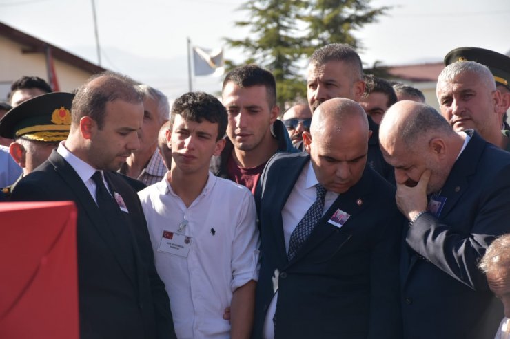 Şehit Uzman Çavuş Savaş Borlu, Niğde'de son yolculuğuna uğurlandı