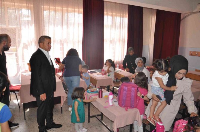 TSO’dan öğrencilere kırtasiye yardımı