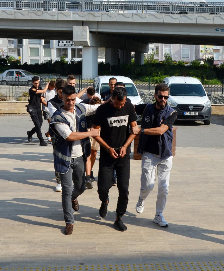 Alparslan'ın öldüğü, 3 kişinin yaralandığı çatışmanın şüphelileri adliyede, olay anı kamerada