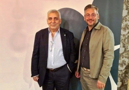 İsveç’te milletvekili seçildi, memleketi Konya'da sevinçle karşılandı