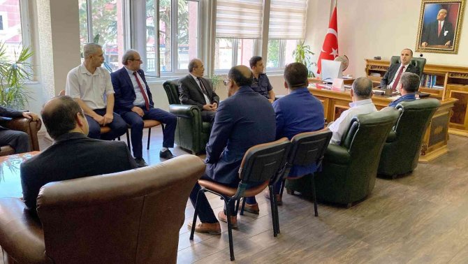 Konya'da yeni kaymakam Ramazan Polat görevine başladı